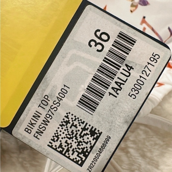 💯% Authentic Louis Vuitton Monogram Multi-color Bikini Top & Clutch ✨ - Picture 9 of 11